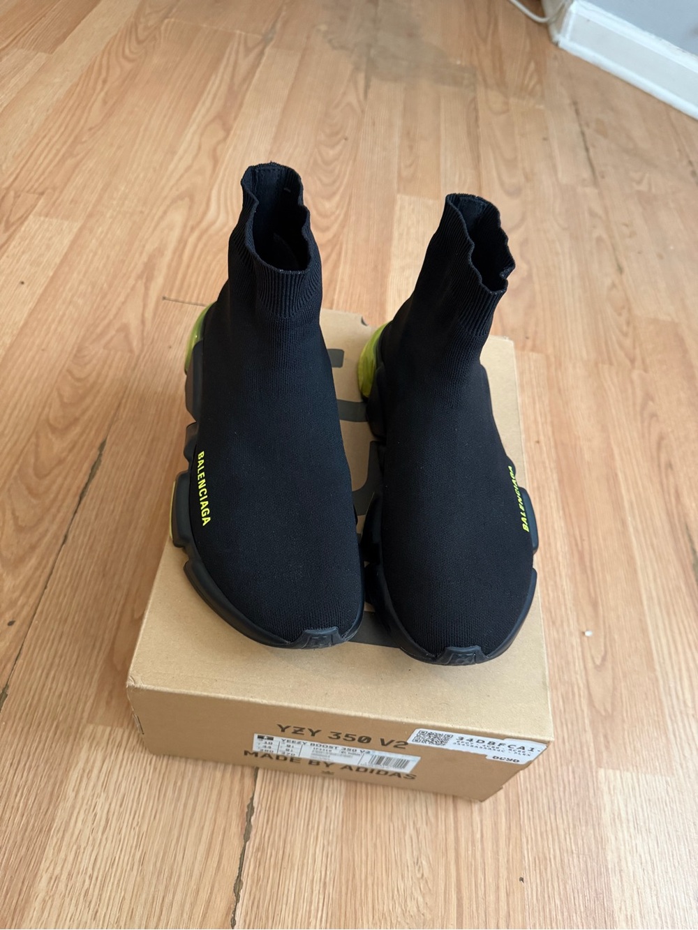 Balenciaga Speed Trainer (Clear Sole-Black Yellow Fluo) Size 9 box included